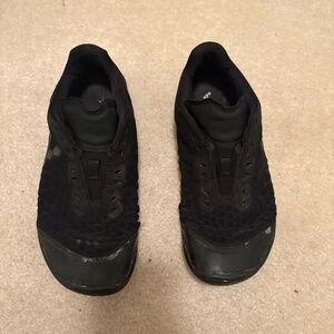 Vivobarefoot Women’s Stealth, size 9